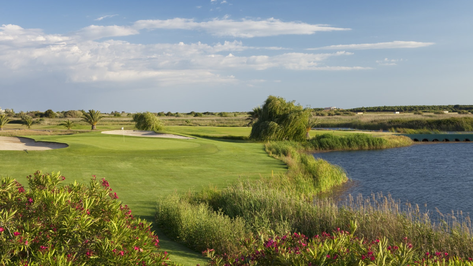 March 4 Nights 3 Rounds - Offer-ID:1479 - Hotel:Dom Pedro Marina Hotel-ID:10